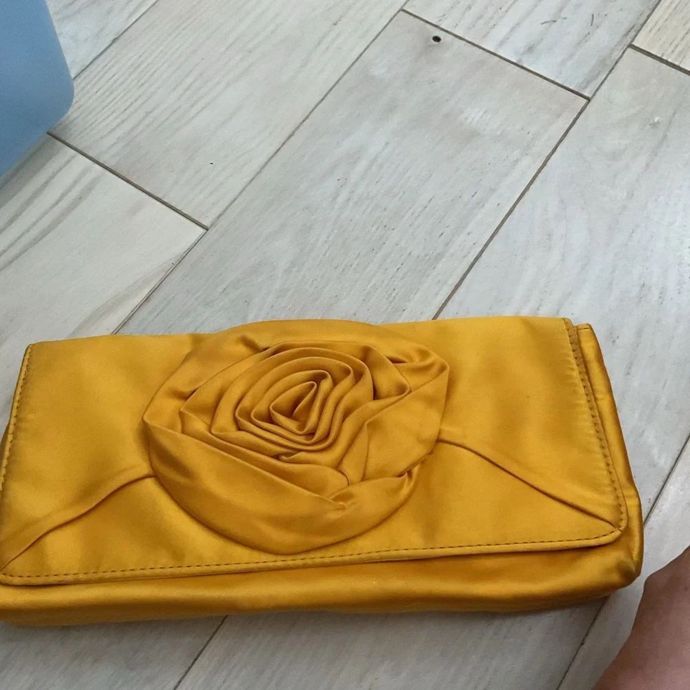 J CREW bag. - Picture 8 of 8
